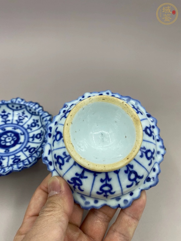 古玩陶瓷青花高足盤真品鑒賞圖