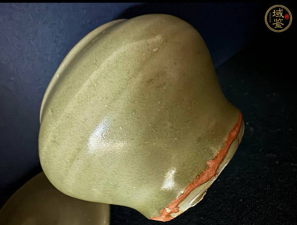 古玩陶瓷龍泉青瓷蓋罐真品鑒賞圖
