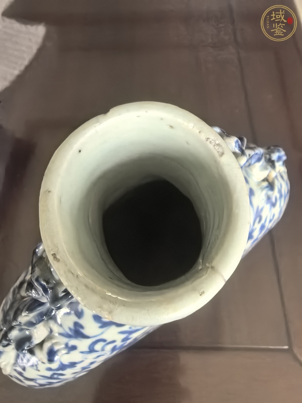 古玩陶瓷青花抱月瓶真品鑒賞圖