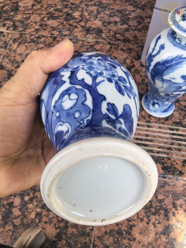 古玩陶瓷青化錦雞牡丹紋雞腿罐真品鑒賞圖