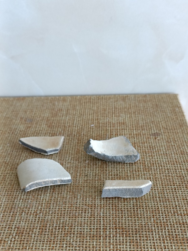 古玩陶瓷宋代五大名窯之一官窯標(biāo)本(4件)拍賣，當(dāng)前價(jià)格298元
