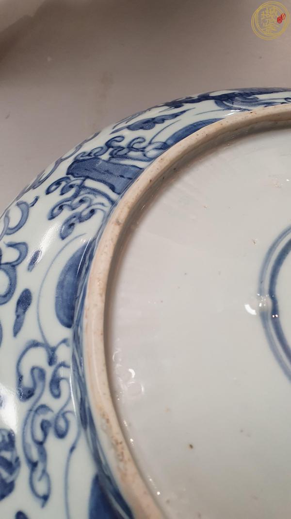 古玩陶瓷明嘉靖青花海水龍紋盤真品鑒賞圖