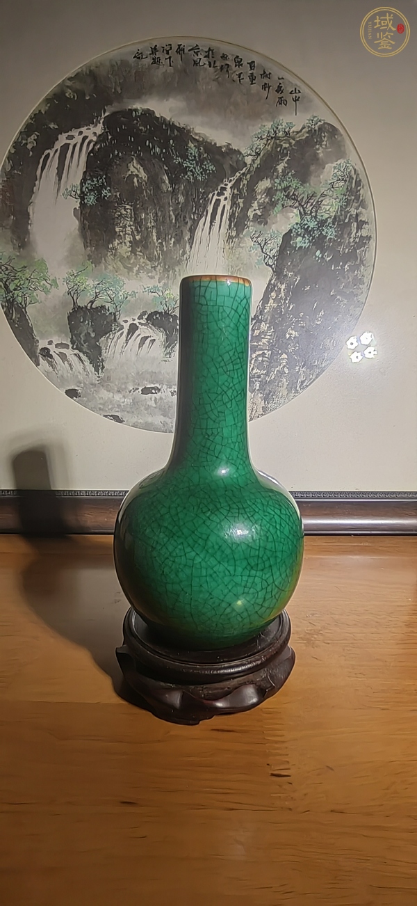 古玩陶瓷綠哥釉天球瓶真品鑒賞圖