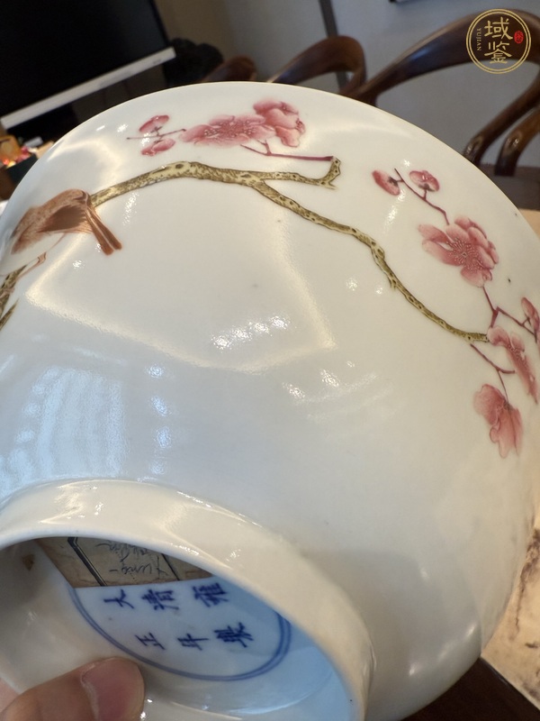 古玩陶瓷粉彩花鳥(niǎo)紋大碗真品鑒賞圖