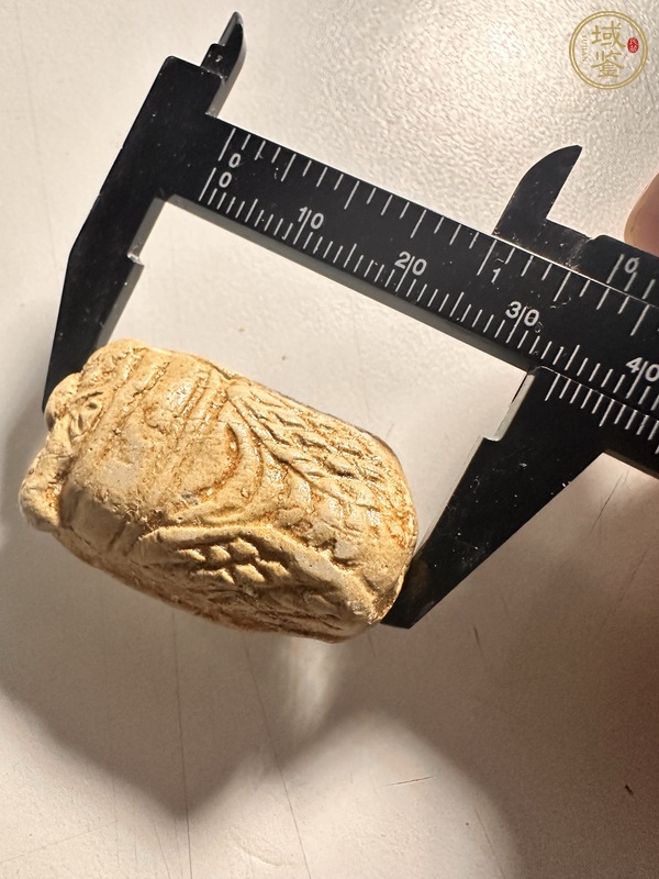 古玩玉器地方料蟬型佩真品鑒賞圖