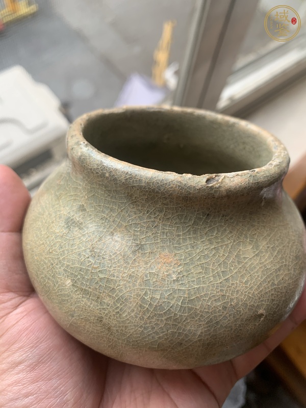 古玩青釉罐真品鑒賞圖
