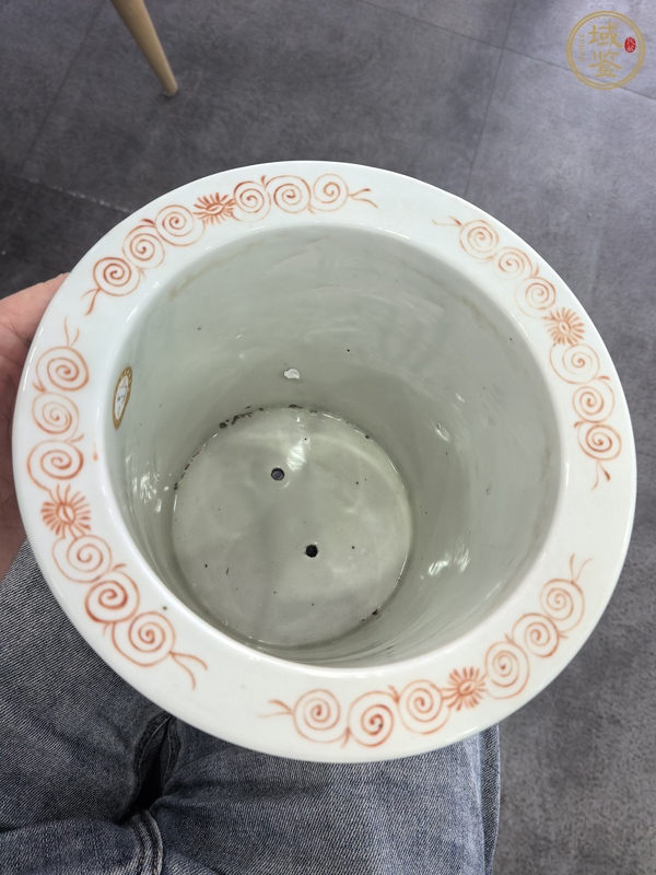 古玩陶瓷粉彩花卉紋花盆真品鑒賞圖