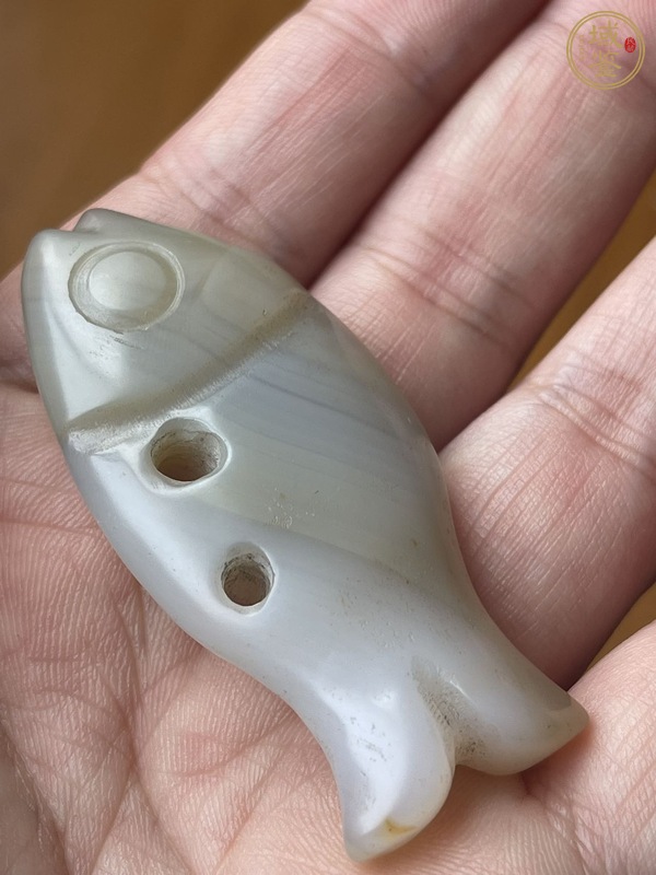古玩玉器瑪瑙魚型件真品鑒賞圖