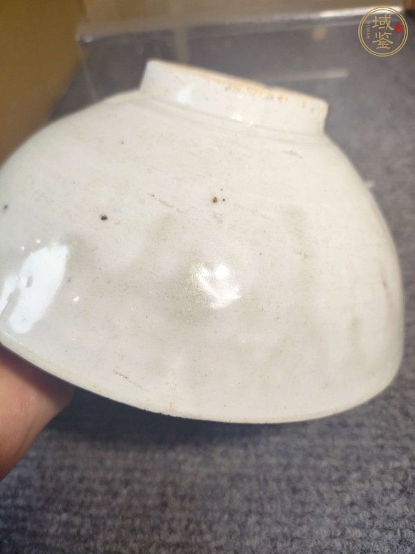 古玩陶瓷青白釉刻花魚紋碗真品鑒賞圖
