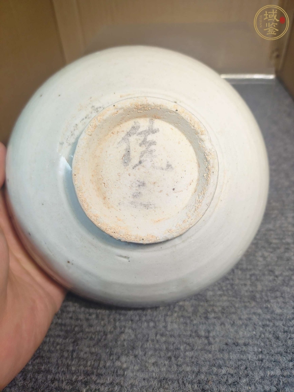 古玩陶瓷青白釉刻花魚紋碗真品鑒賞圖
