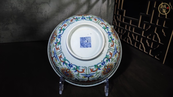 古玩陶瓷青花斗彩福壽花卉紋碗真品鑒賞圖