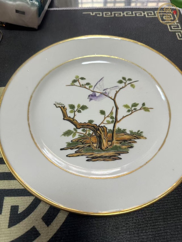 古玩陶瓷粉彩花鳥紋盤真品鑒賞圖