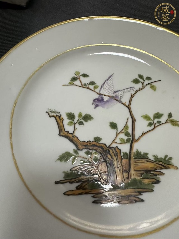 古玩陶瓷粉彩花鳥紋盤真品鑒賞圖