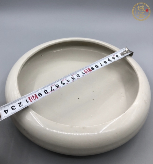 古玩陶瓷白釉水洗真品鑒賞圖