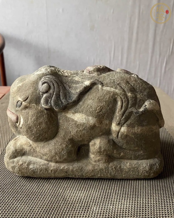 古玩雜項石雕臥像真品鑒賞圖