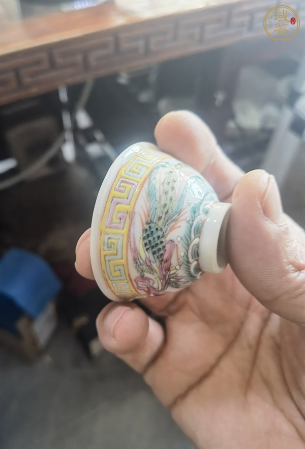 古玩陶瓷民國 粉彩鳳凰紋小杯真品鑒賞圖