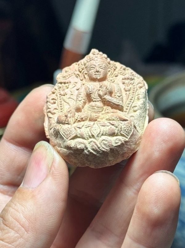 古玩雜項明清.白度母擦擦(觀世音菩薩化身)拍賣，當前價格0元