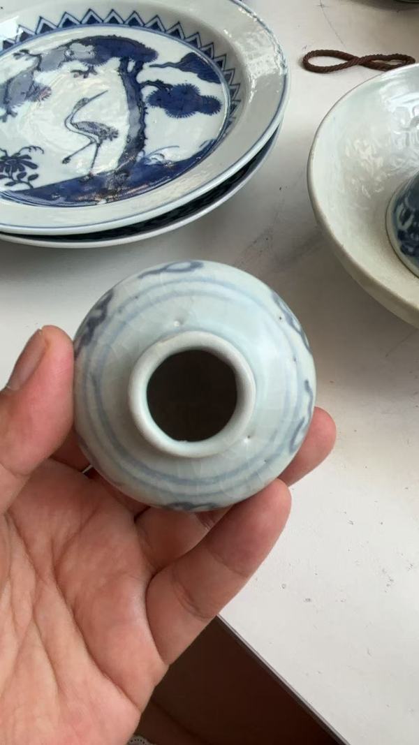 古玩陶瓷明中期青花水盂拍賣，當(dāng)前價(jià)格1980元