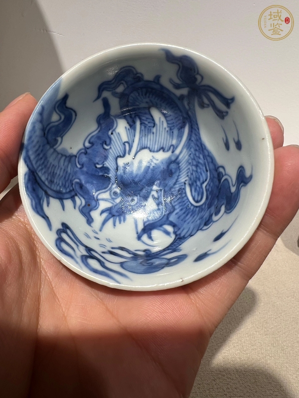 古玩陶瓷青花龍紋杯，注意品相真品鑒賞圖