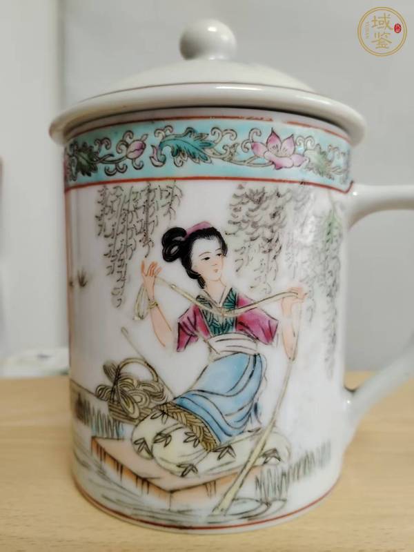 古玩人物紋執(zhí)杯真品鑒賞圖