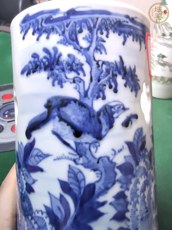 古玩陶瓷青花花鳥紋帽筒真品鑒賞圖
