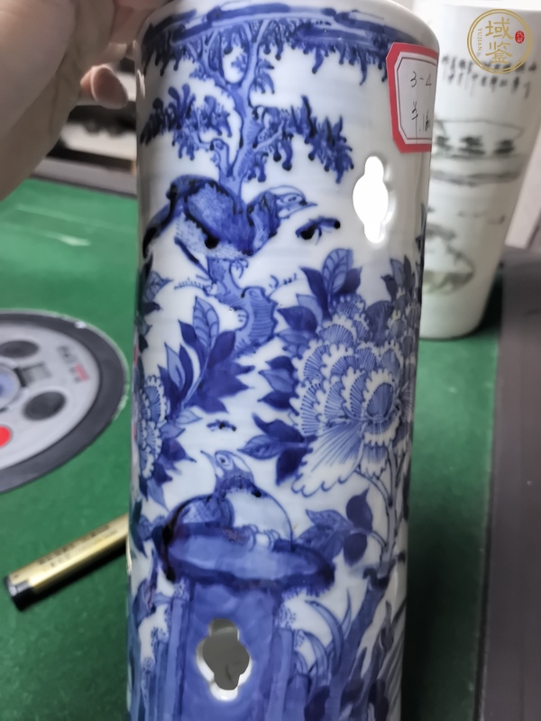 古玩陶瓷青花花鳥紋帽筒真品鑒賞圖