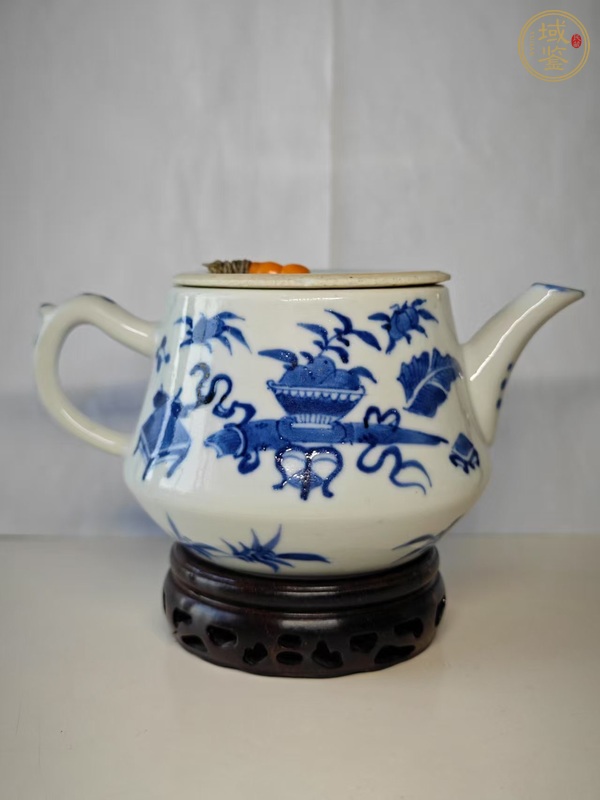古玩陶瓷青花博古圖茶壺真品鑒賞圖