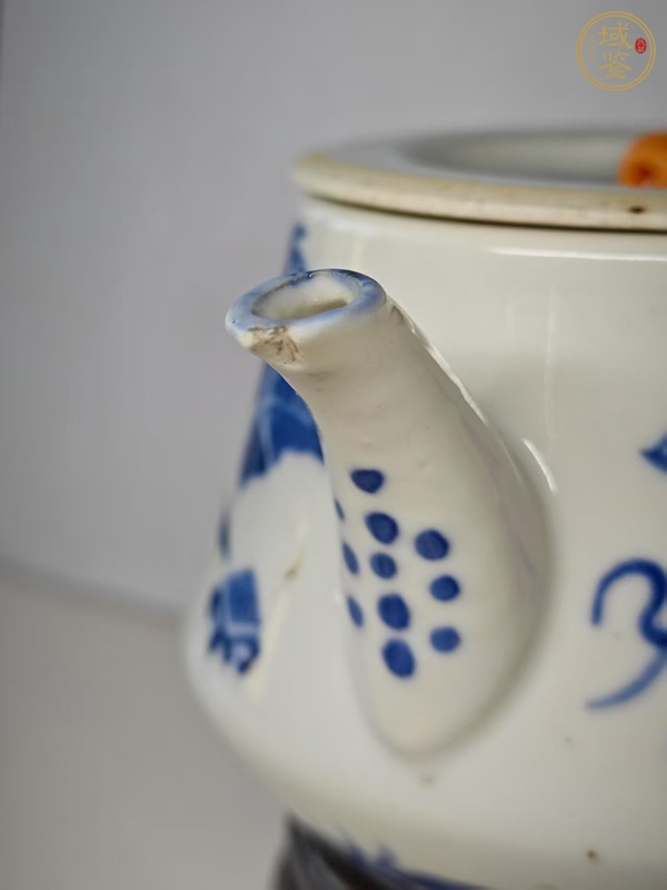 古玩陶瓷青花博古圖茶壺真品鑒賞圖
