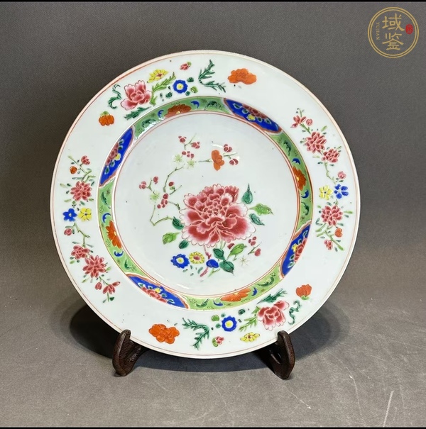 古玩陶瓷花卉紋粉彩盤真品鑒賞圖