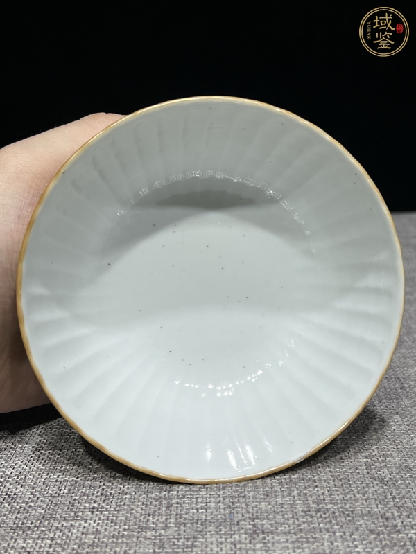 古玩陶瓷喻春款淺絳彩花鳥紋碗真品鑒賞圖