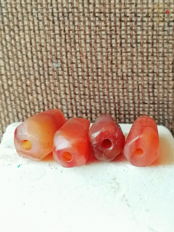 古玩玉器紅瑪瑙“多棱珠”真品鑒賞圖
