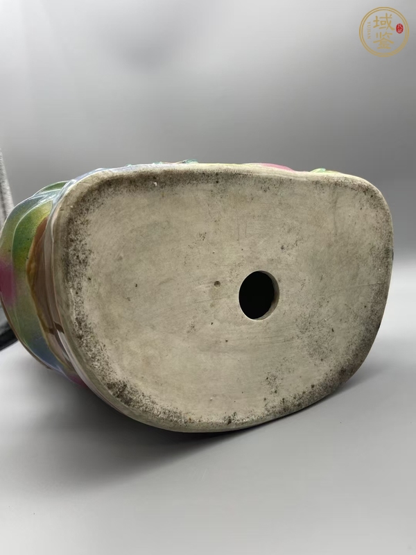 古玩陶瓷釋迦摩尼佛塑像真品鑒賞圖