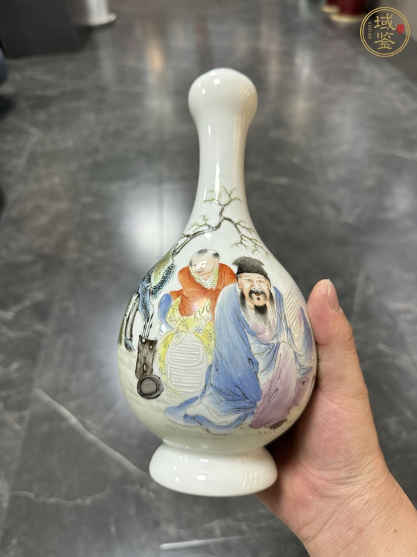 古玩陶瓷粉彩人物故事紋蒜頭瓶真品鑒賞圖