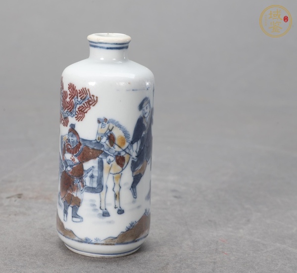 古玩陶瓷清晚期 青花釉里紅人物紋鼻煙壺真品鑒賞圖