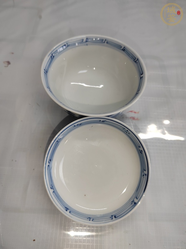 古玩陶瓷日本明治青花山水人物蓋碗真品鑒賞圖