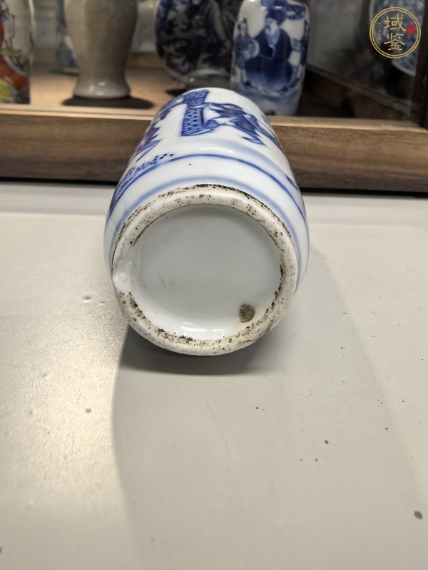 古玩陶瓷青花人物鼻煙壺真品鑒賞圖