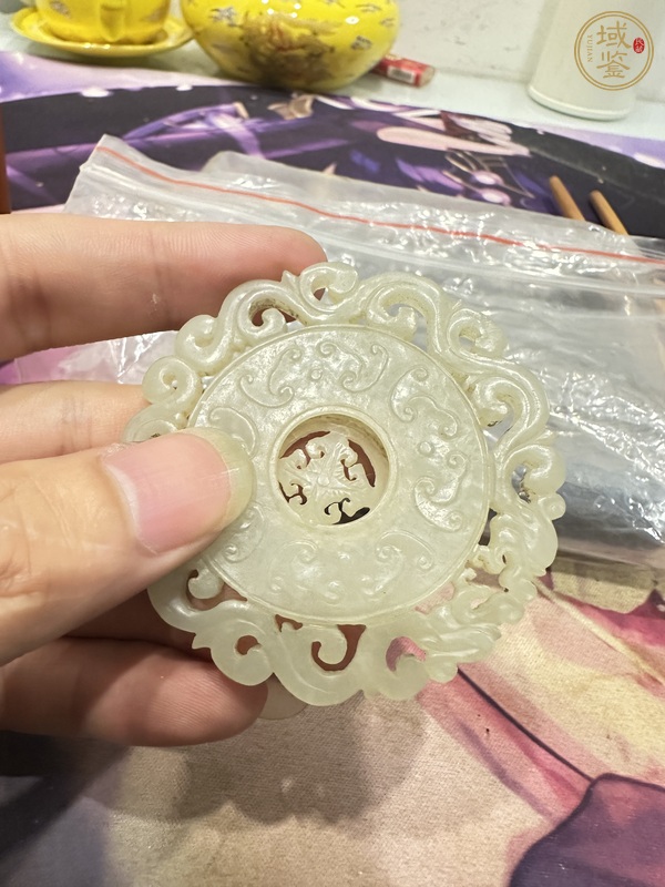 古玩陶瓷和田籽料轉心佩真品鑒賞圖
