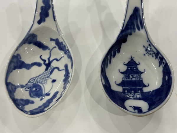 古玩陶瓷青花金魚滕王閣大號勺子調(diào)羹一對拍賣，當(dāng)前價格1488元