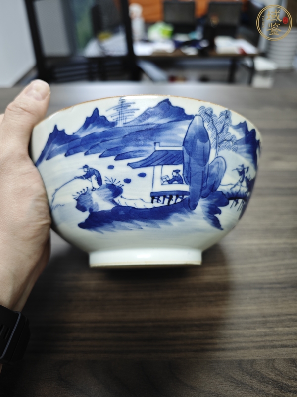 古玩陶瓷山水紋青花碗真品鑒賞圖