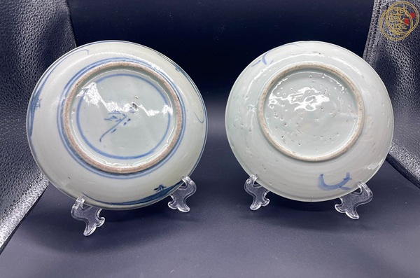 古玩陶瓷晚清青花蘭花盤(pán)真品鑒賞圖