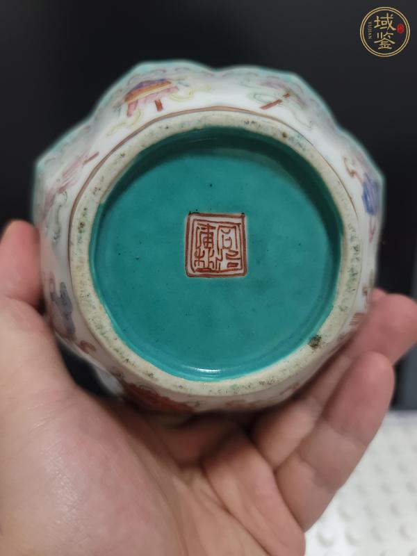 古玩陶瓷同治細(xì)路粉彩花口碗真品鑒賞圖