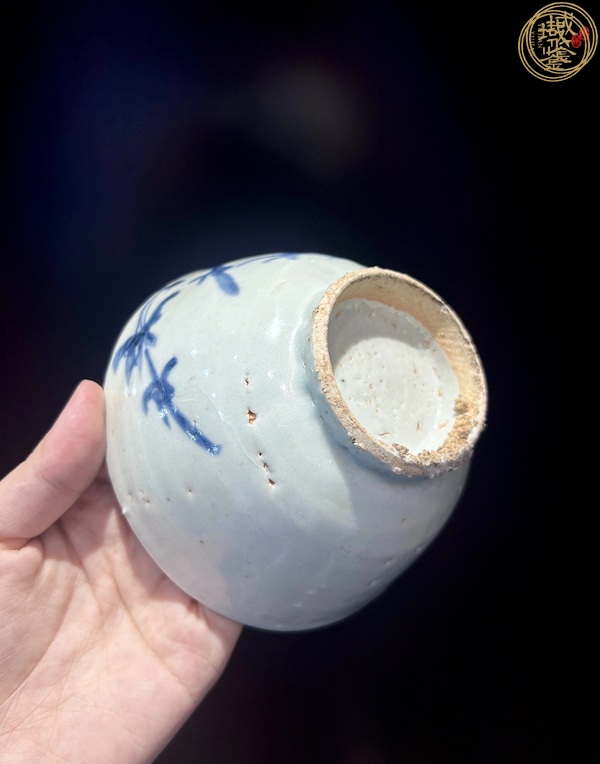 古玩陶瓷青花花卉紋茶碗真品鑒賞圖