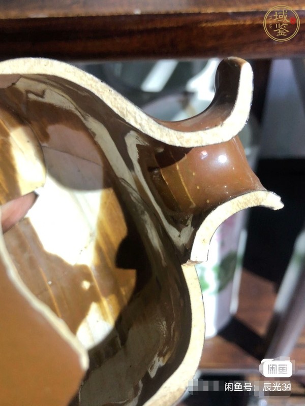 古玩陶瓷醬紅釉梅瓶標本真品鑒賞圖