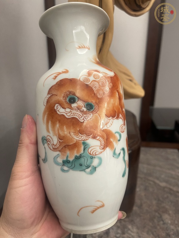 古玩陶瓷獅紋瓶真品鑒賞圖
