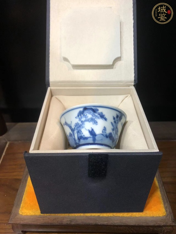 古玩陶瓷山水人物紋青花杯真品鑒賞圖