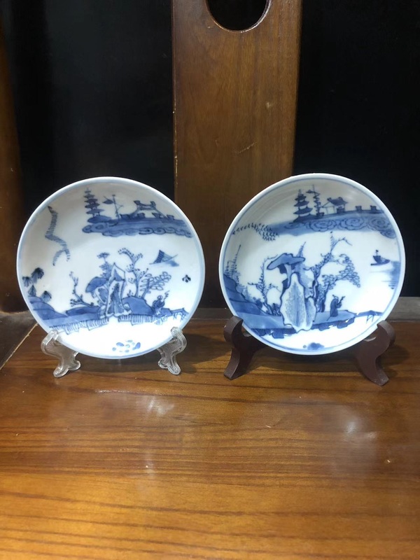 古玩陶瓷（精品賞碟）清·康熙·訪友圖·青花賞碟一對拍賣，當前價格1116元