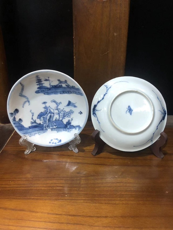 古玩陶瓷（精品賞碟）清·康熙·訪友圖·青花賞碟一對拍賣，當前價格1116元