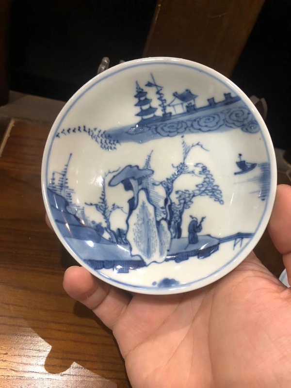 古玩陶瓷（精品賞碟）清·康熙·訪友圖·青花賞碟一對拍賣，當前價格1116元