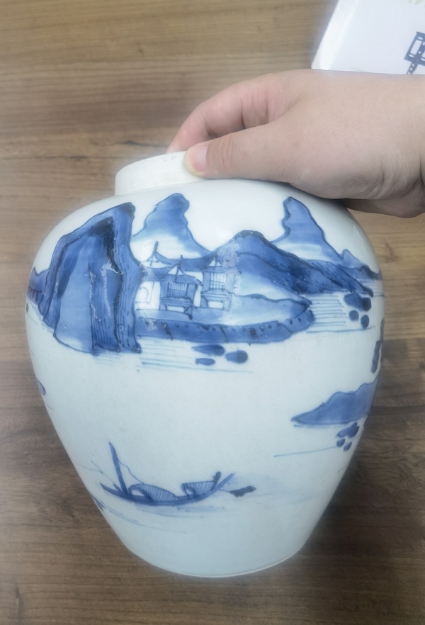 古玩陶瓷青花罐拍賣，當(dāng)前價(jià)格20000元