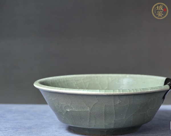 古玩陶瓷龍泉青瓷直壁洗真品鑒賞圖